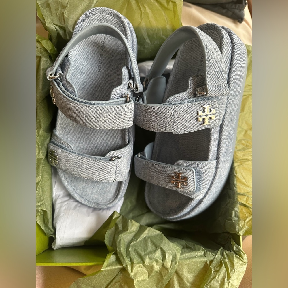 Tory Burch Kids Sandals in Light Blue